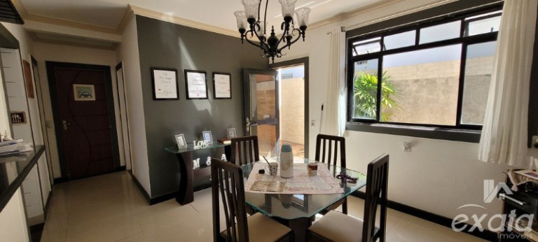 Imagem Casa com 4 Quartos à Venda, 220 m² em São Francisco - Serra Imagem Casa com 4 Quartos à Venda, 220 m² em São Francisco - Serra