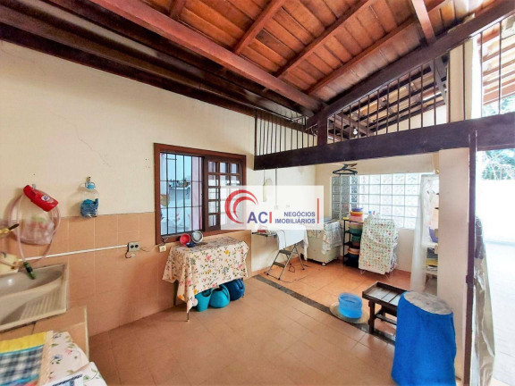 Imagem Casa com 6 Quartos à Venda, 433 m² em Vila Verde - Itapevi Imagem Casa com 6 Quartos à Venda, 433 m² em Vila Verde - Itapevi