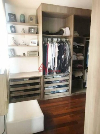 Imagem Sobrado com 3 Quartos à Venda, 420 m² em Morumbi - São Paulo