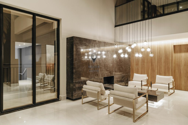 Imagem Apartamento com 3 Quartos à Venda,  em água Verde - Curitiba