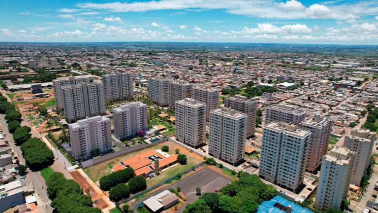 Imagem Imóvel com 2 Quartos à Venda, 45 m² em Ceilândia Norte (ceilândia) - Brasília Imagem Imóvel com 2 Quartos à Venda, 45 m² em Ceilândia Norte (ceilândia) - Brasília