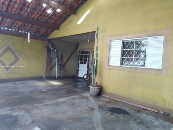 Foto do imóvel Casa com 3 Quartos à Venda,  em Jardim Veneza - São José Dos Campos