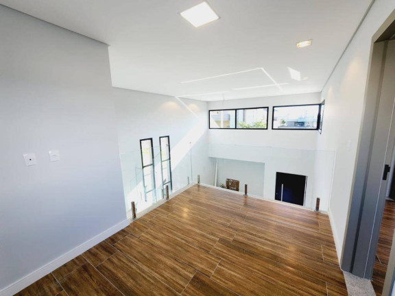 Imagem Casa com 3 Quartos à Venda, 30 m² em Bairro Do Grama - Caçapava Imagem Casa com 3 Quartos à Venda, 30 m² em Bairro Do Grama - Caçapava