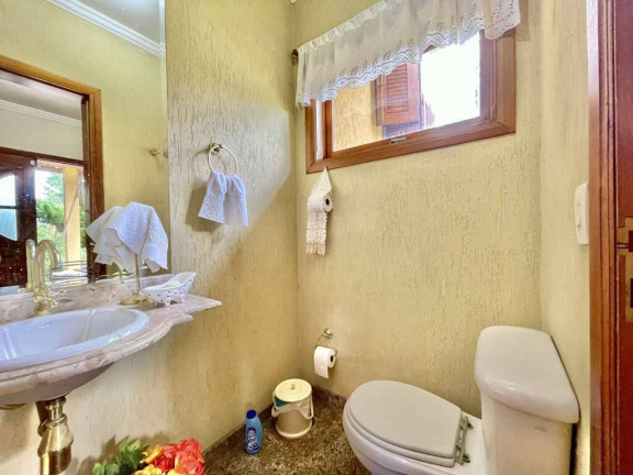 Imagem Casa com 4 Quartos à Venda, 336 m² em Nova Fazendinha - Carapicuíba