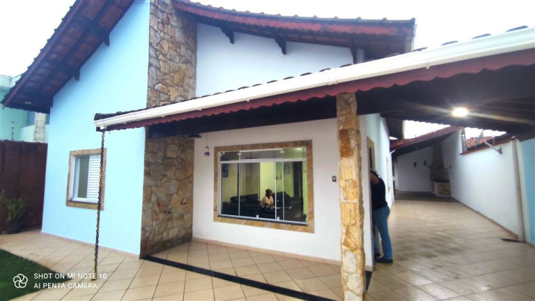 Imagem Casa com 3 Quartos à Venda, 185 m² em Balneario Florida - Praia Grande Imagem Casa com 3 Quartos à Venda, 185 m² em Balneario Florida - Praia Grande