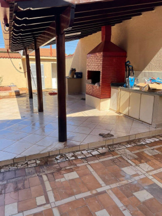 Casa com 3 Quartos à Venda, 218 m² em Jundiaí Industrial - Anápolis