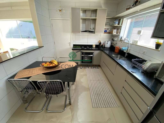 Imagem Casa com 4 Quartos à Venda, 664 m² em Jardim Bolívia - Jandira Imagem Casa com 4 Quartos à Venda, 664 m² em Jardim Bolívia - Jandira