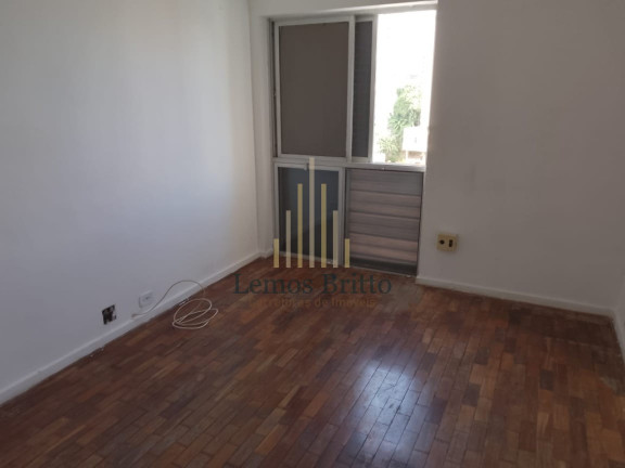 Imagem Imóvel com 3 Quartos à Venda, 10 m² em Jardim Apipema - Salvador
