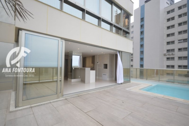 Imagem Apartamento com 4 Quartos à Venda, 367 m² em Centro - Balneário Camboriú Imagem Apartamento com 4 Quartos à Venda, 367 m² em Centro - Balneário Camboriú