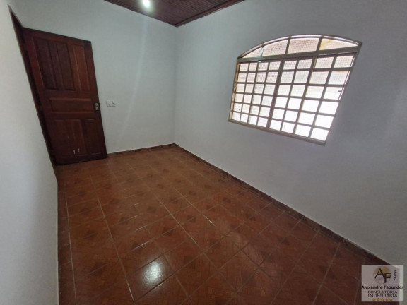 Imagem Casa com 3 Quartos à Venda, 175 m² em Residencial Village Garavelo - Aparecida De Goiânia Imagem Casa com 3 Quartos à Venda, 175 m² em Residencial Village Garavelo - Aparecida De Goiânia