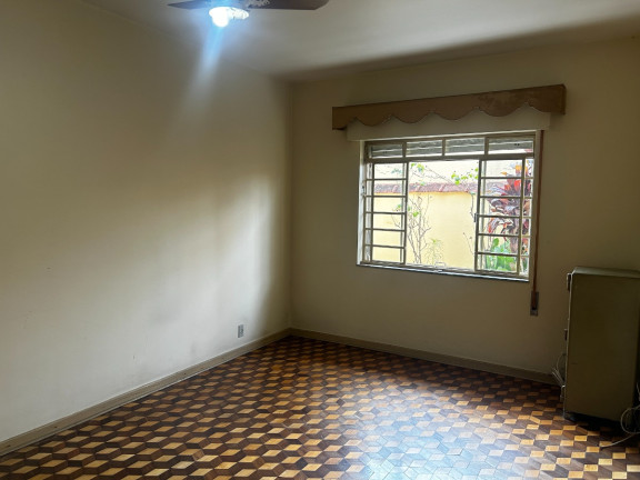 Imagem Casa com 4 Quartos à Venda, 240 m² em Vila Albertina - São Paulo
