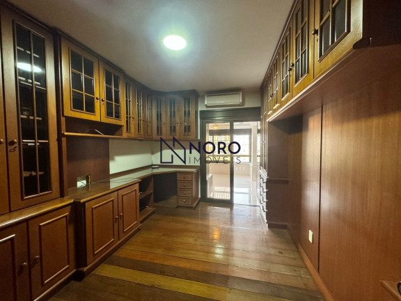 Imagem Apartamento com 4 Quartos à Venda, 218 m² em Nossa Senhora De Fátima - Santa Maria Imagem Apartamento com 4 Quartos à Venda, 218 m² em Nossa Senhora De Fátima - Santa Maria