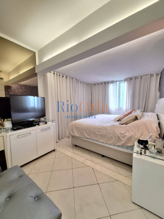 Imagem Apartamento com 3 Quartos à Venda, 230 m² em Barra Da Tijuca - Rio De Janeiro