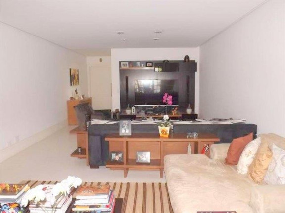 Imagem Casa com 4 Quartos à Venda, 500 m² em São Paulo Ii - Cotia Imagem Casa com 4 Quartos à Venda, 500 m² em São Paulo Ii - Cotia