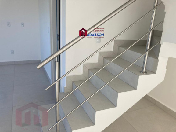 Imagem Imóvel com 2 Quartos à Venda, 132 m² Imagem Imóvel com 2 Quartos à Venda, 132 m²