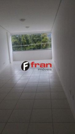 Imagem Sala Comercial à Venda, 40 m² em Córrego Grande - Florianópolis Imagem Sala Comercial à Venda, 40 m² em Córrego Grande - Florianópolis