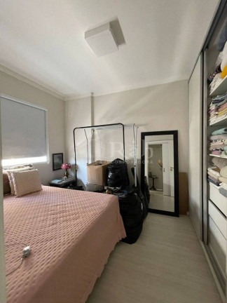 Imagem Apartamento com 3 Quartos à Venda, 133 m² em Centro - Balneário Camboriú Imagem Apartamento com 3 Quartos à Venda, 133 m² em Centro - Balneário Camboriú