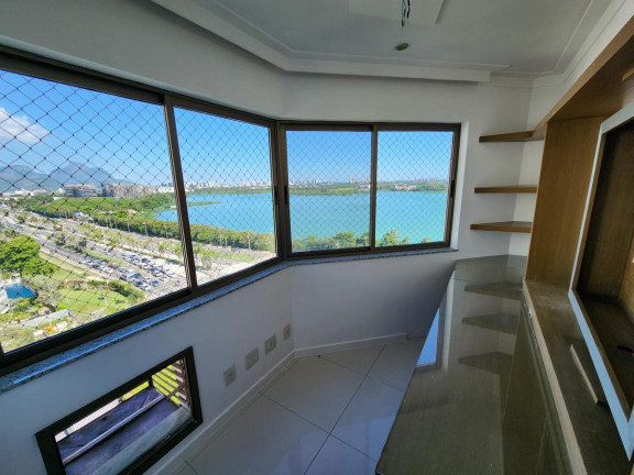 Imagem Apartamento com 4 Quartos à Venda, 158 m² em Jacarepagua - Rio De Janeiro