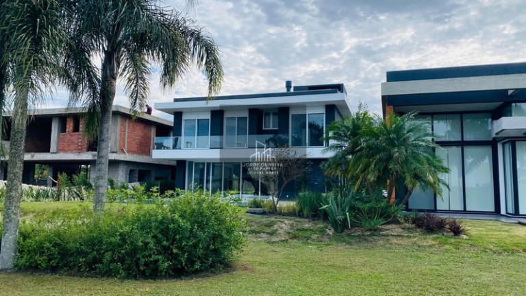 Imagem Apartamento com 5 Quartos à Venda, 348 m² em Parque Antártica - Capão Da Canoa
