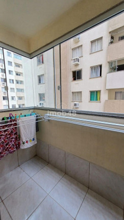 Imagem Apartamento com 2 Quartos à Venda, 69 m² em Areias - São José
