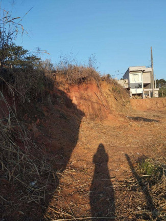 Imagem Terreno à Venda, 773 m² em Roma - Volta Redonda Imagem Terreno à Venda, 773 m² em Roma - Volta Redonda