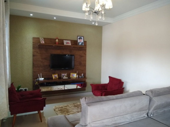 Imagem Casa com 3 Quartos à Venda, 80 m² em Jardim Castro - Jacarezinho