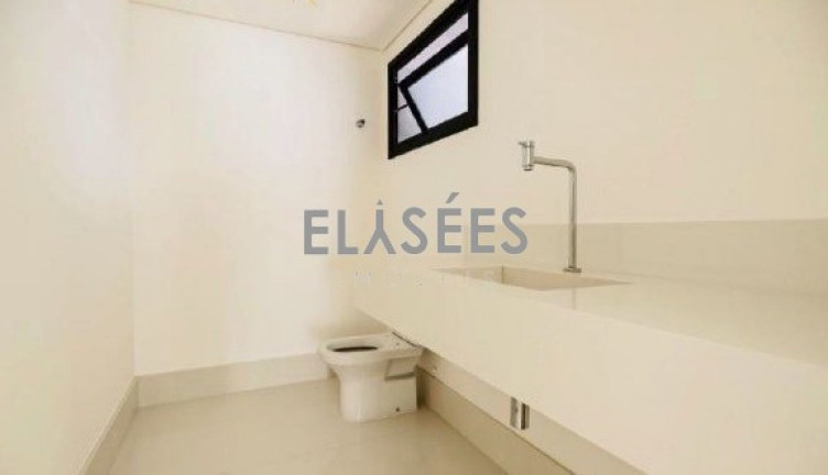 Imagem Casa com 3 Quartos à Venda, 272 m² em Moema - São Paulo Imagem Casa com 3 Quartos à Venda, 272 m² em Moema - São Paulo