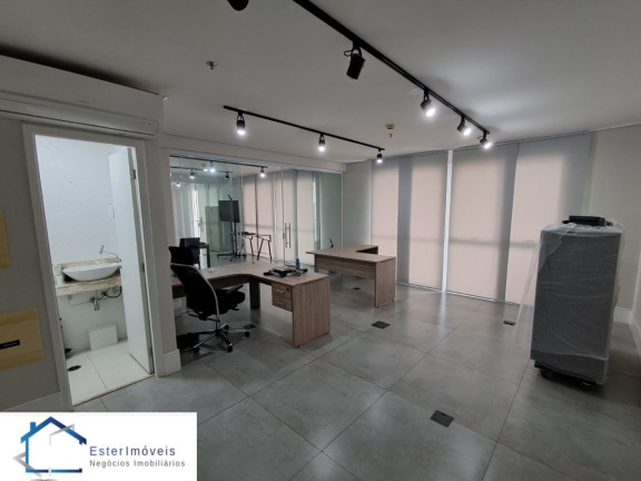 Sala Comercial à Venda ou Temporada, 105 m² em Centro - Jundiaí