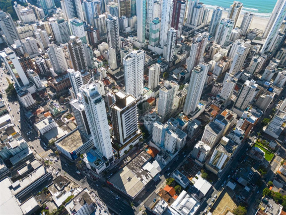 Imagem Apartamento com 3 Quartos à Venda, 90 m² em Centro - Balneário Camboriú Imagem Apartamento com 3 Quartos à Venda, 90 m² em Centro - Balneário Camboriú