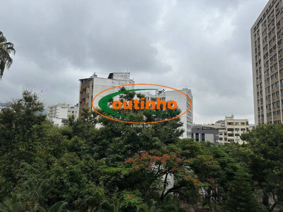Imagem Apartamento com 4 Quartos à Venda, 140 m² em Tijuca - Rio De Janeiro Imagem Apartamento com 4 Quartos à Venda, 140 m² em Tijuca - Rio De Janeiro