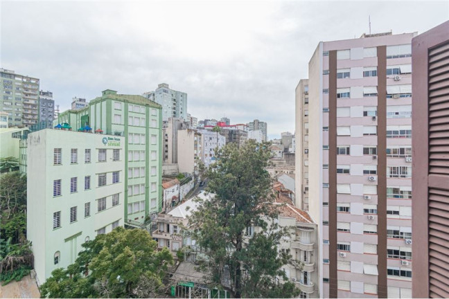 Imagem Apartamento com 2 Quartos à Venda, 78 m² em Centro Histórico - Porto Alegre