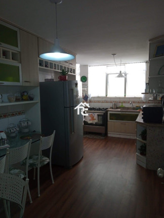 Imagem Apartamento com 3 Quartos à Venda, 300 m² em Icaraí - Niterói Imagem Apartamento com 3 Quartos à Venda, 300 m² em Icaraí - Niterói