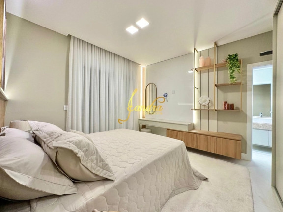 Imagem Casa de Condomínio com 4 Quartos à Venda, 2.400 m² em Capao Novo Posto 9 Village - Capão Da Canoa