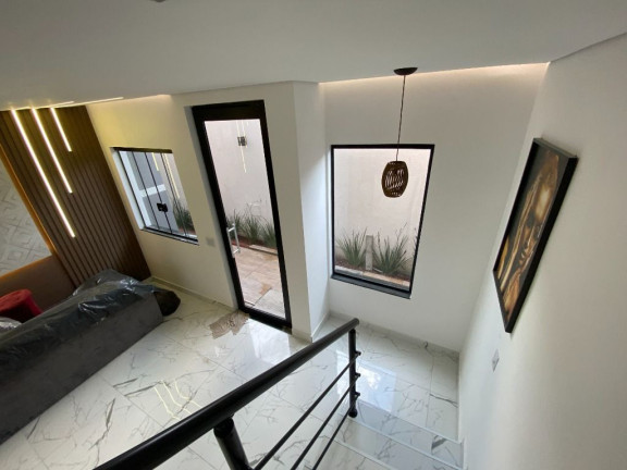 Imagem Sobrado com 2 Quartos à Venda, 90 m² em Vila Figueira - Suzano Imagem Sobrado com 2 Quartos à Venda, 90 m² em Vila Figueira - Suzano