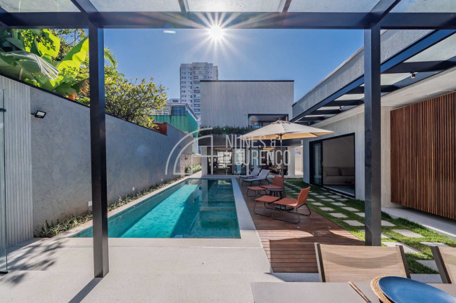 Imagem Casa com 4 Quartos à Venda, 350 m² em Embaré - Santos