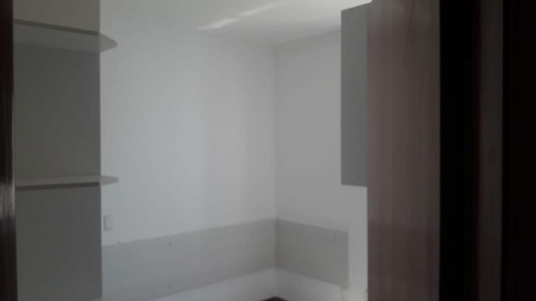 Imagem Apartamento com 3 Quartos à Venda, 79 m² em Stiep - Salvador