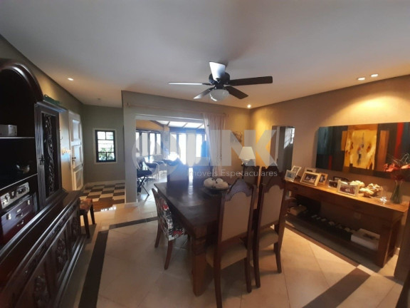 Imagem Casa com 4 Quartos à Venda, 390 m² em Petrópolis - Porto Alegre