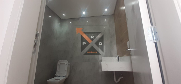 Imagem Casa com 3 Quartos à Venda, 250 m² em Vila Monumento - São Paulo