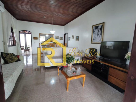 Imagem Casa com 3 Quartos à Venda, 1.040 m² em Costazul - Rio Das Ostras Imagem Casa com 3 Quartos à Venda, 1.040 m² em Costazul - Rio Das Ostras
