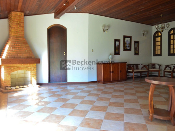 Imagem Casa com 10 Quartos à Venda, em Varjão - Piraí Imagem Casa com 10 Quartos à Venda, em Varjão - Piraí