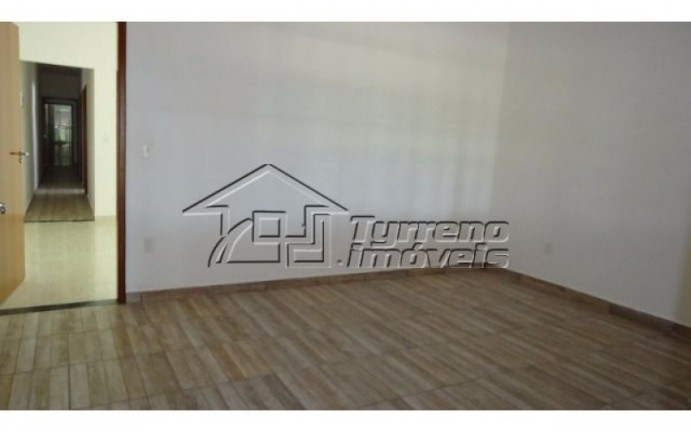 Foto do imóvel Casa com 3 Quartos à Venda, 80 m² em Parque Industrial - São José Dos Campos