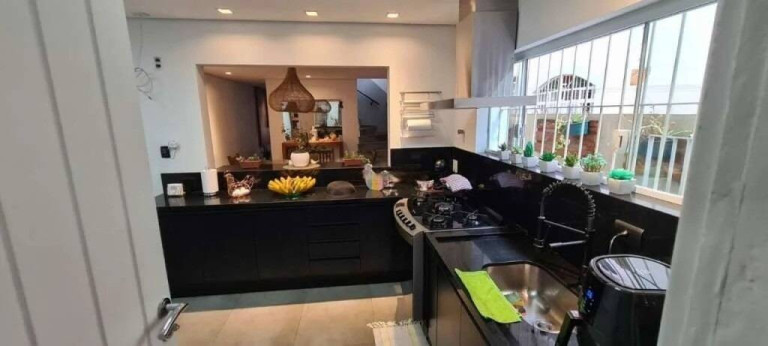 Imagem Casa com 4 Quartos à Venda, 161 m² em Veleiros - São Paulo Imagem Casa com 4 Quartos à Venda, 161 m² em Veleiros - São Paulo