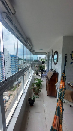 Apartamento com 2 Quartos à Venda,  em Centro - Mongaguá