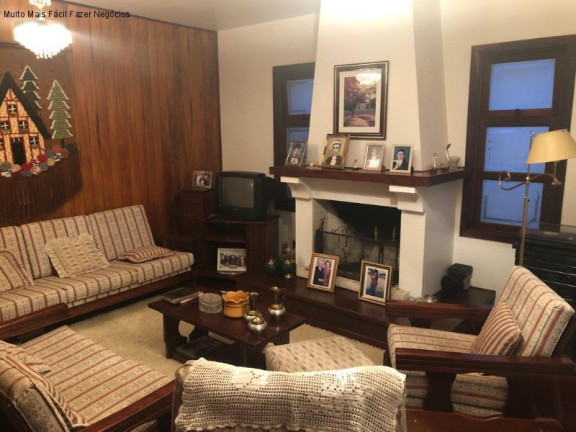 Imagem Casa com 2 Quartos à Venda, 200 m² em Centro - Nova Petrópolis