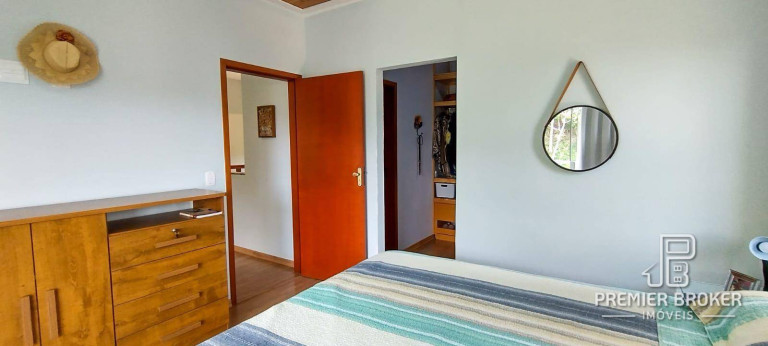 Imagem Casa com 4 Quartos à Venda, 170 m² em Vargem Grande - Teresópolis Imagem Casa com 4 Quartos à Venda, 170 m² em Vargem Grande - Teresópolis