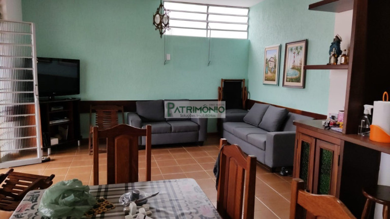 Imagem Casa com 3 Quartos à Venda, 290 m² em Centro - Ubatuba Imagem Casa com 3 Quartos à Venda, 290 m² em Centro - Ubatuba