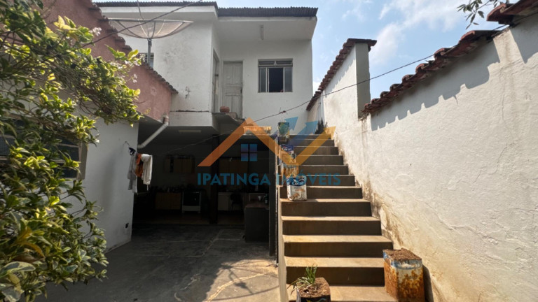 Imagem Casa com 4 Quartos à Venda, 258 m² em Iguaçu - Ipatinga Imagem Casa com 4 Quartos à Venda, 258 m² em Iguaçu - Ipatinga