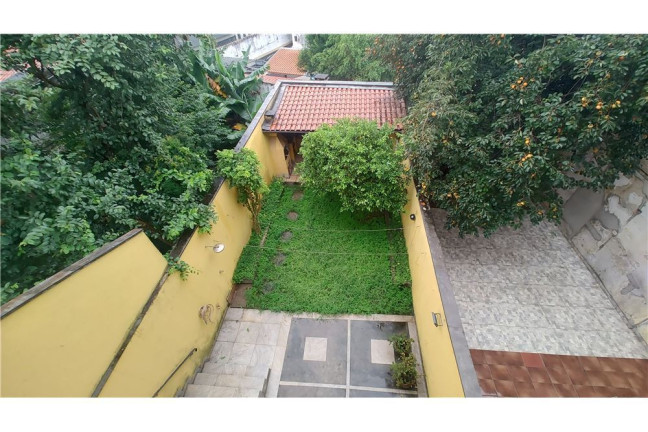 Imagem Casa com 3 Quartos à Venda, 207 m² em Vila Marari - São Paulo Imagem Casa com 3 Quartos à Venda, 207 m² em Vila Marari - São Paulo