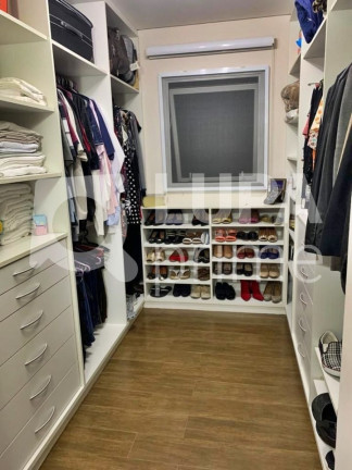 Imagem Casa com 3 Quartos à Venda, 360 m² em Arujázinho I, Ii E Iii - Arujá Imagem Casa com 3 Quartos à Venda, 360 m² em Arujázinho I, Ii E Iii - Arujá