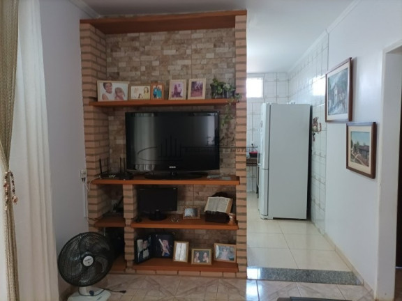 Imagem Imóvel com 3 Quartos à Venda, 230 m² em Parque Do Mirante - Luís Antônio